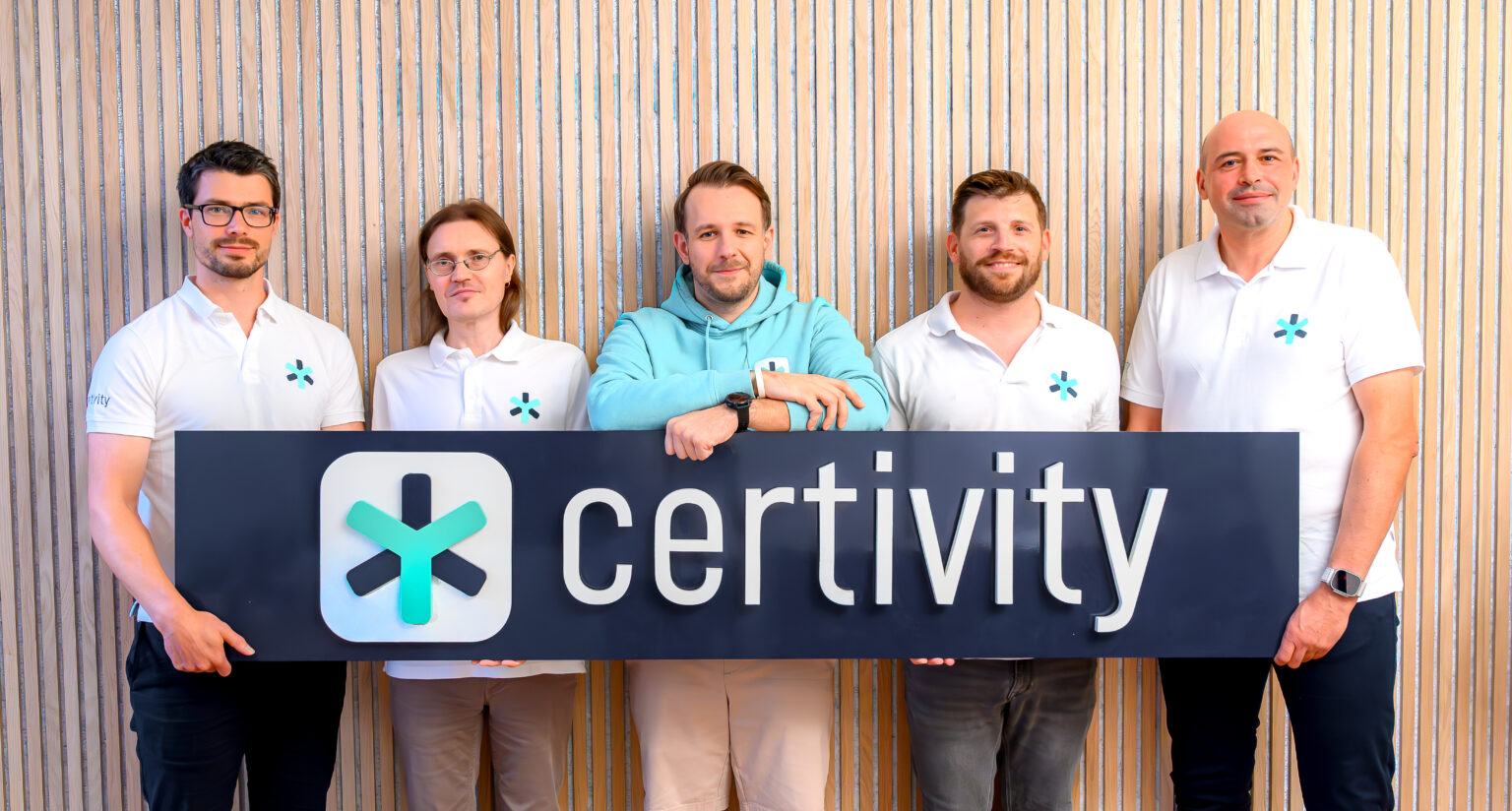 Das Münchner Startup Certivity positioniert sich mit einer frischen Kapitalspritze von 1,4 Millionen Euro als Vorreiter in der digitalen Compliance.