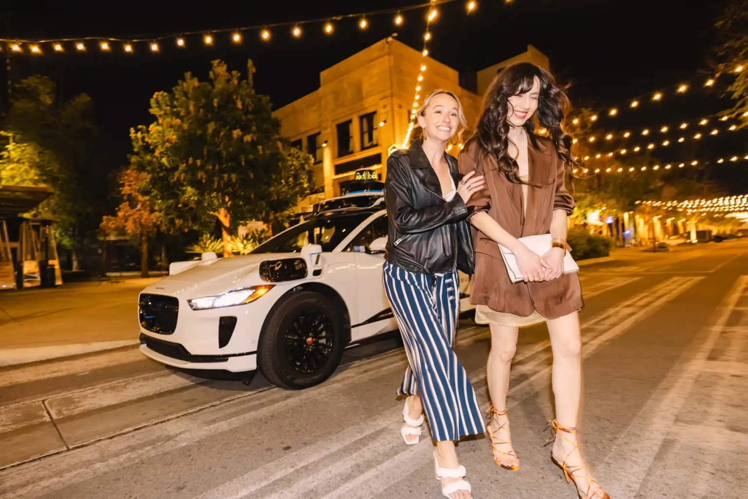 Waymo’s autonomously driven Jaguar I-PACE navigating Los Angeles