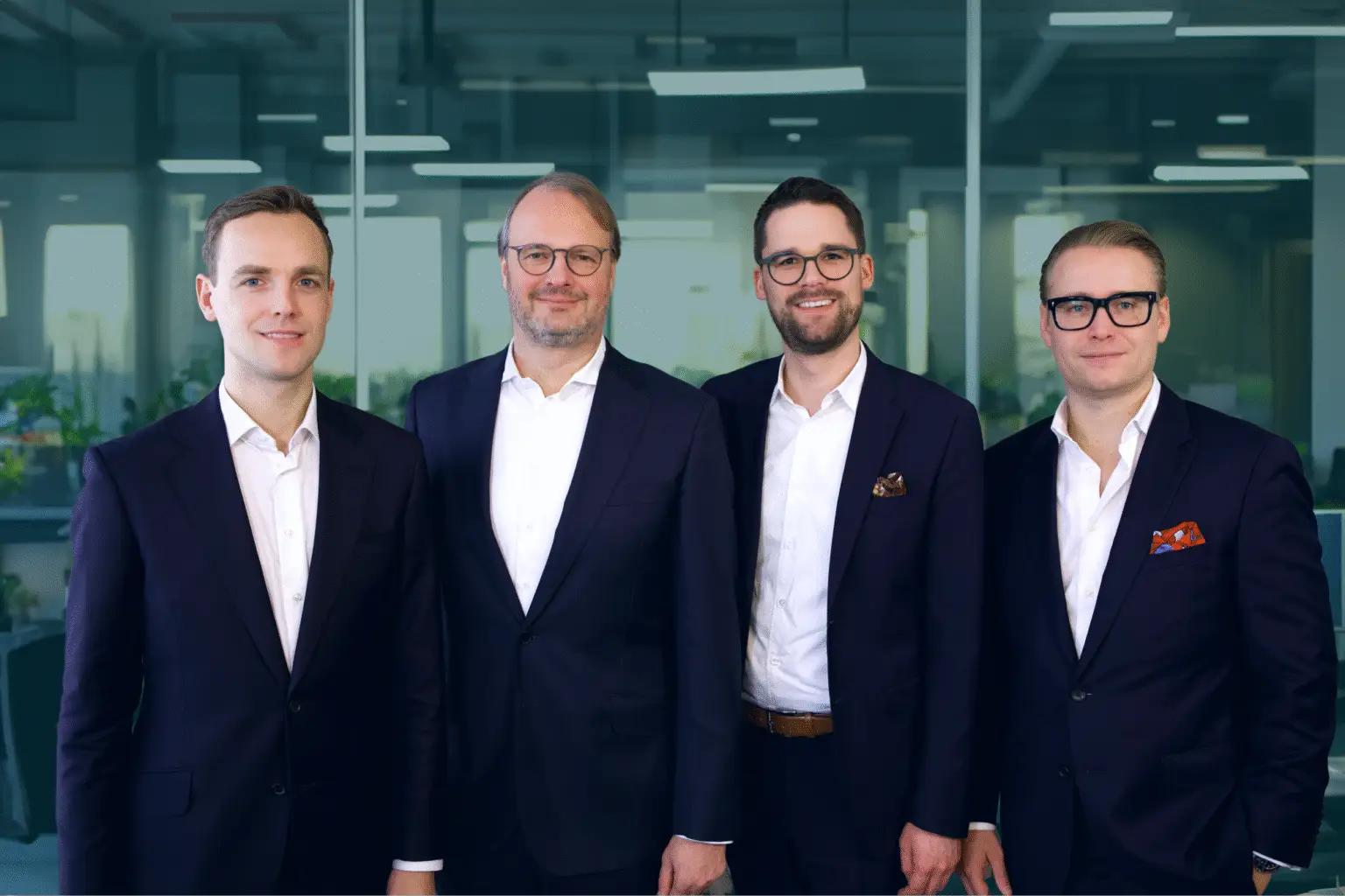 Paul-Maria Huelsmann, Michael Ost, Tim Janssen und David Keller-May sind die Geschäftsführung von Finexity.