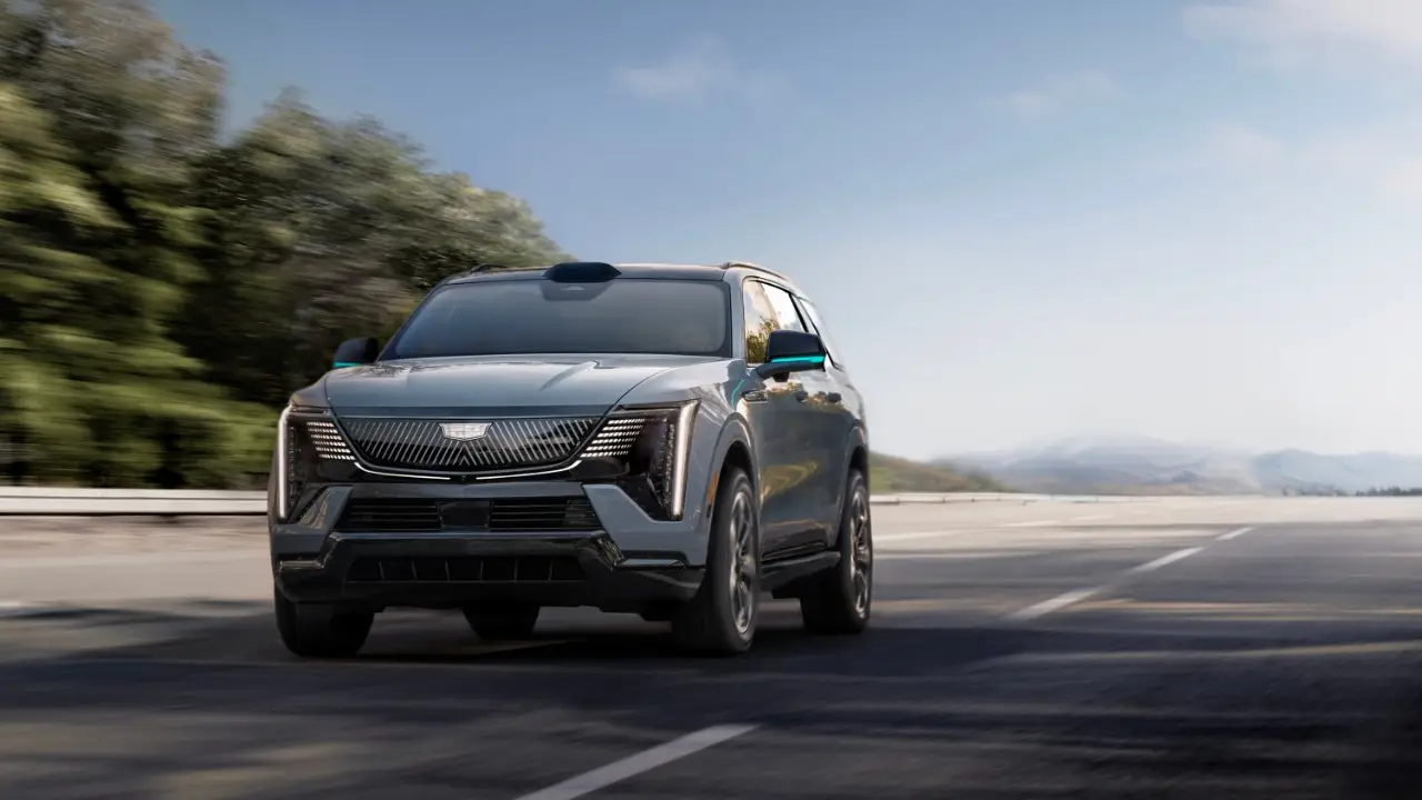 Der Cadillac Escalade IQ fährt mit KI von Google Gemini