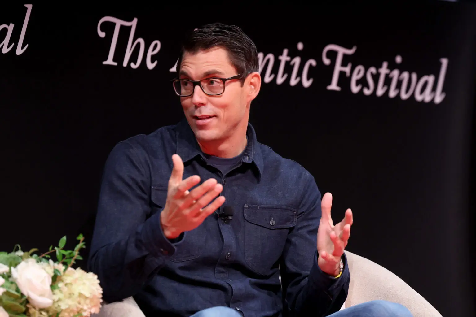 Der Elektrofahrzeughersteller Rivian setzt auf einen radikalen Anreiz, um seine Wachstumsambitionen zu befeuern: CEO RJ Scaringe erhält ein Vergütungspaket im Wert von bis zu 4,6 Milliarden US-Dollar.