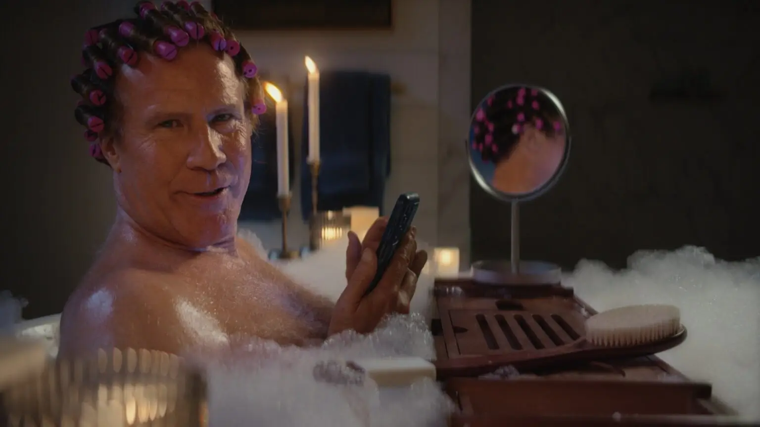 Mit Will Ferrell als humorvollem Markenbotschafter lanciert der Finanzdienstleister seine bisher größte Weihnachtskampagne in Deutschland.